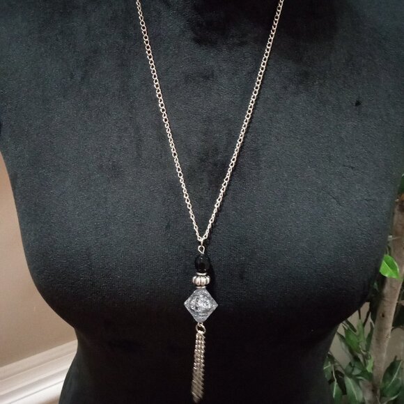 Unbranded Jewelry - Women Fashion Elegant Clear & Black Rhinestone Silver Tassel Pendant Necklace